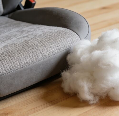 ข่าวล่าสุดของบริษัทเกี่ยวกับ เส้นใยที่เหมาะสำหรับภายในรถยนต์มีคุณสมบัติการหดตัวต่ำที่สุด ความแข็งแรงสูง และสารหน่วงไฟ