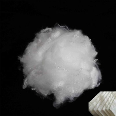 ซื้อ สายใยพอลิเอสเตอร์สีขาว HCN 2.78D สายใยพอลิเอสเตอร์สําหรับการเติมโซฟา การผลิตออนไลน์