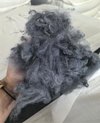 ราคาดี สายใยพอลิเอสเตอร์รีไซเคิล 2.5D 51mm สีเทาเข้ม หนาหยิบความชื้น ออนไลน์