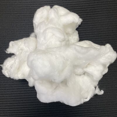 สายใยอับซอร์บันต์ที่อ่อนโยนต่อผิว 1.33D*38MM สายใยเบาสําหรับการผลิตหน้ากากอนามัย สินค้าดูแล, สินค้าอับซอร์บันทารก